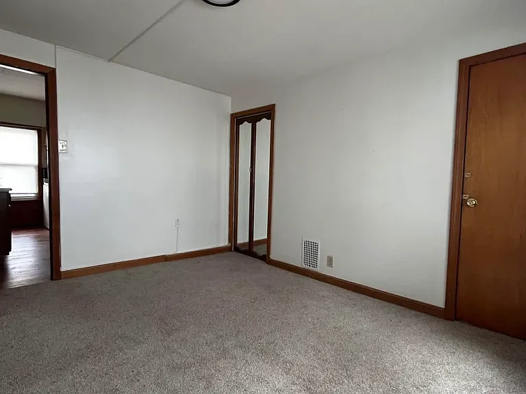 15 Wakefield Ct #2 — Photo 3
