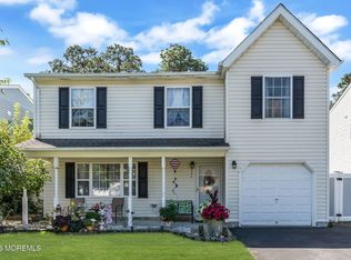 235 Timberline Road, Toms River, NJ 08753