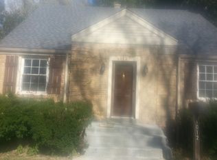 1012 Fairfield Ct, Waukegan, IL 60085