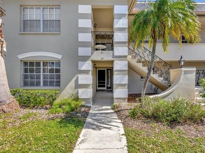 67 Country Club Dr, Largo, FL, 33771