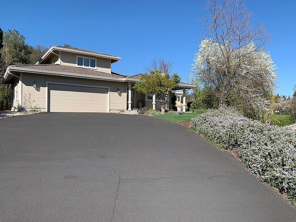 1st image of 23325 Sun Terrace Ct