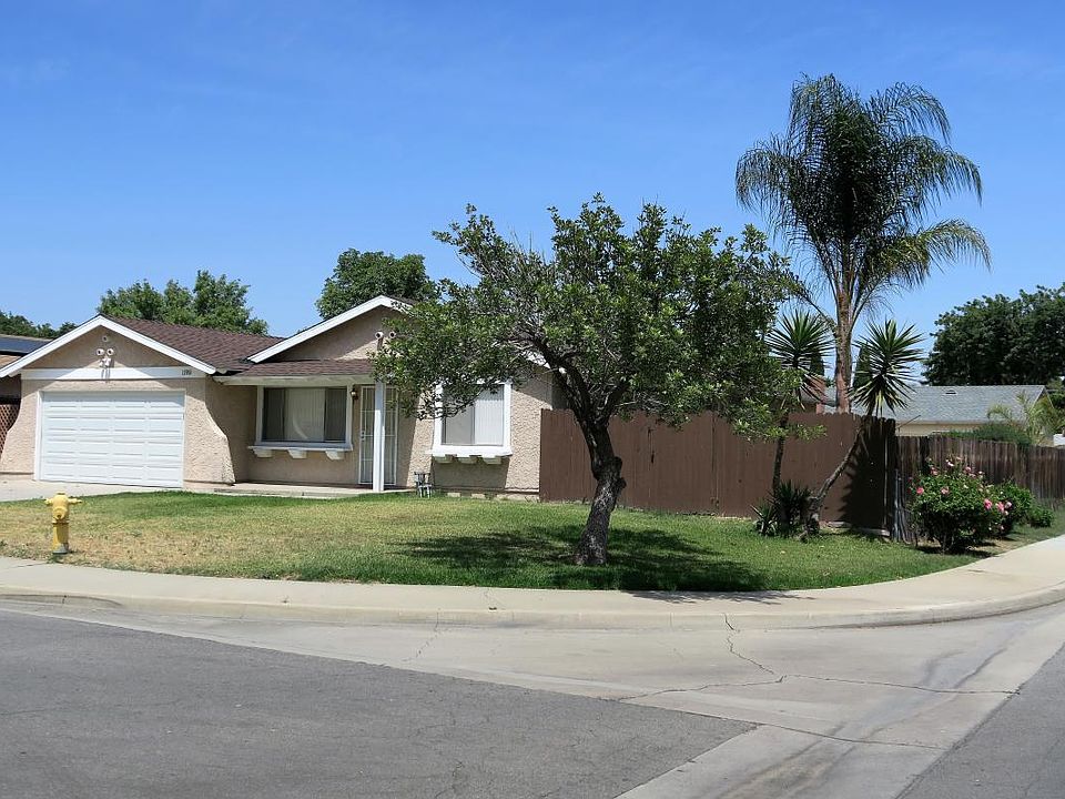 1st image of 11961 Serra Ave