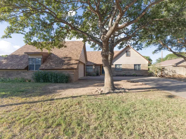 1411 6th St, Shallowater, TX 79363