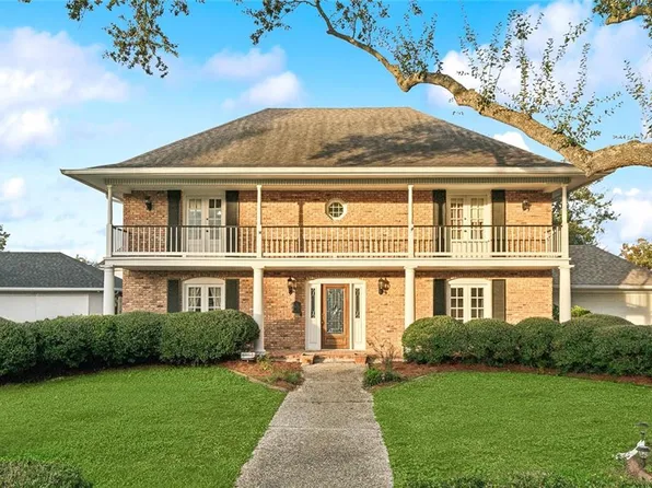 58 Chateau Mouton Dr, Kenner, LA 70065