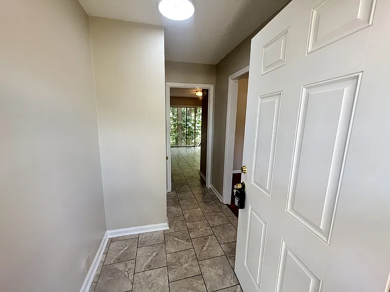 739 Ashbrook Rd — Photo 3