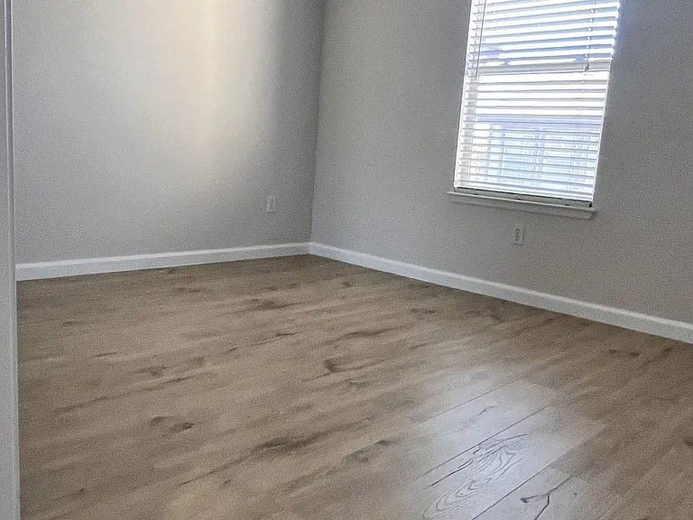 2364 Millstream Ln — Photo 29