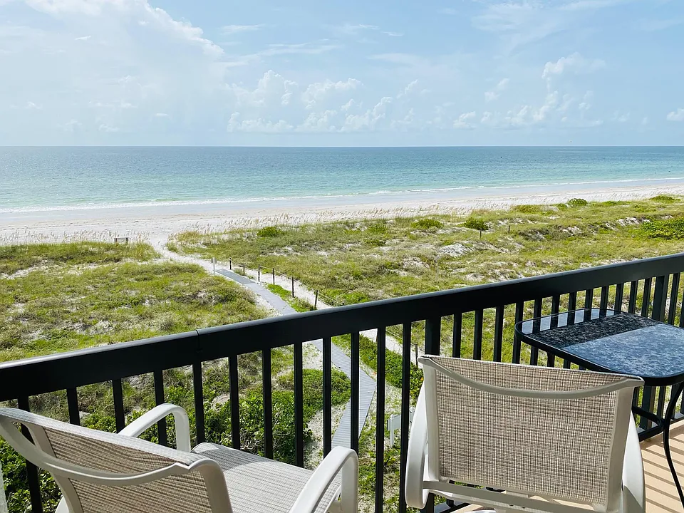 3200 Gulf Blvd #302
