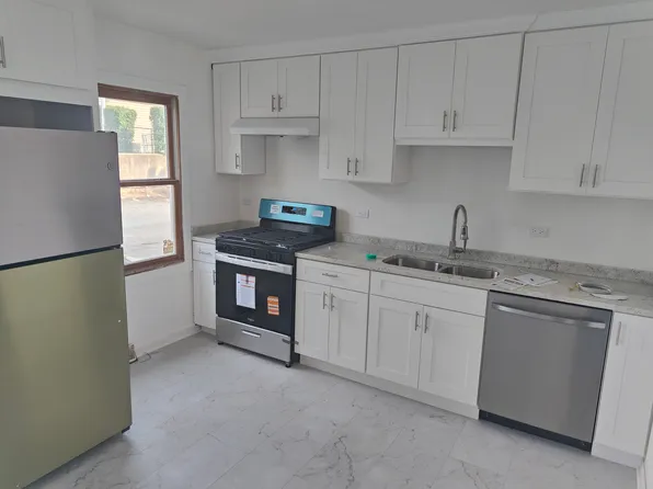 563 Lynn Ct Unit A, Glendale Heights, IL 60139