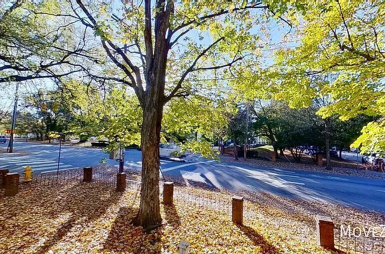 604 N Blount St #B — Photo 28