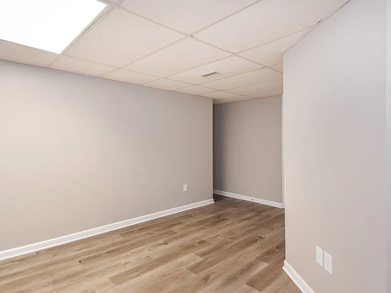580 Toonigh Rd — Photo 18