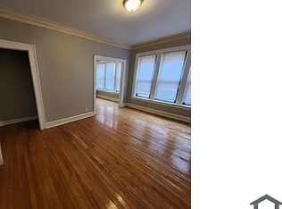 7207 S Constance Ave APT 1B, Chicago, IL 60649