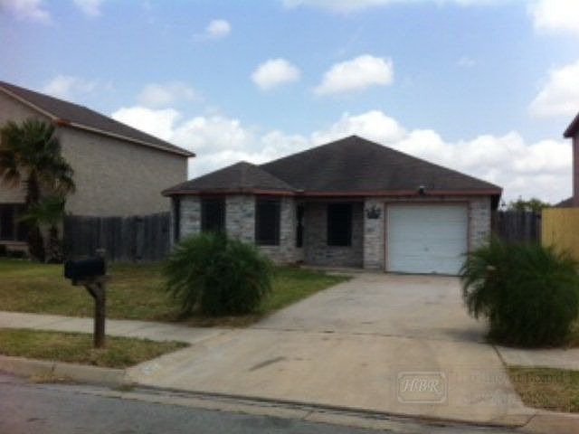 1st image of 2719 Pompeii St