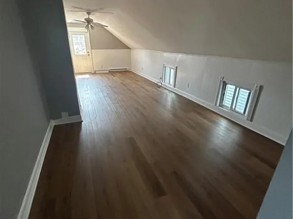 404 Bradford Ave #3, Fall River, MA 02721