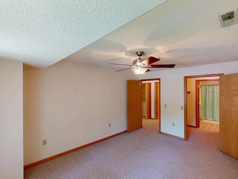 Seminole Woods Apartments — Photo 7