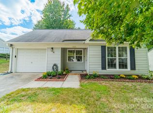 13826 Eden Ct, Pineville, NC 28134