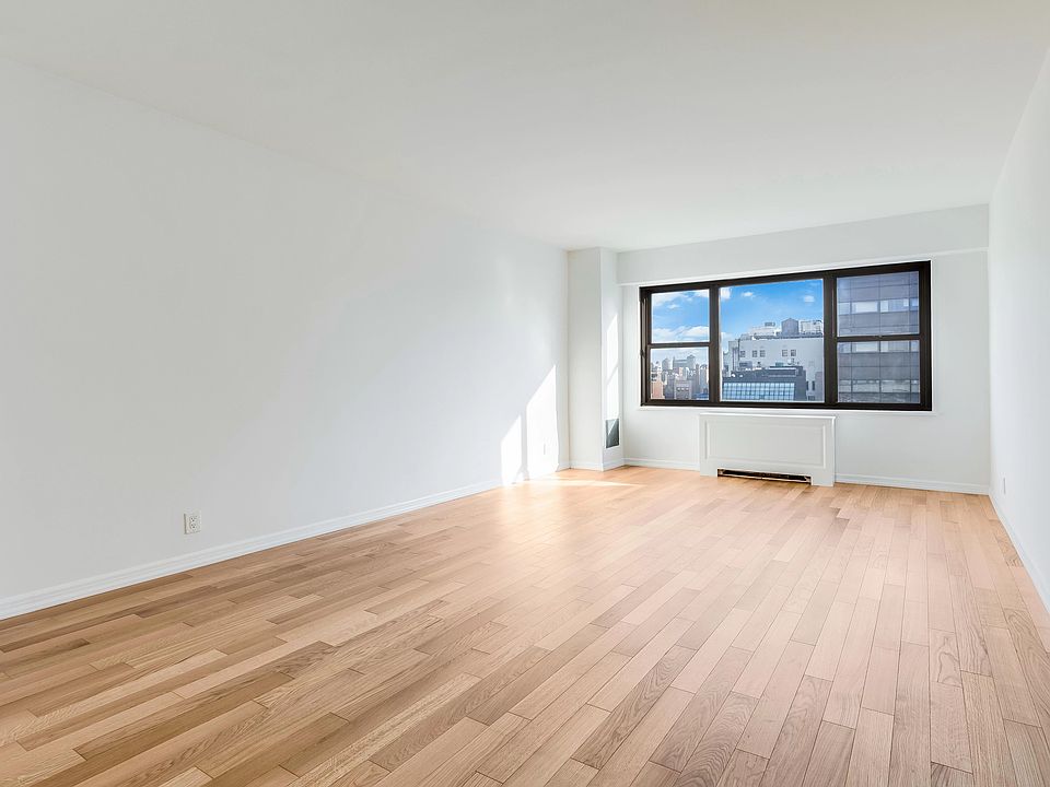 1st image of 7 E 14th St APT 18H