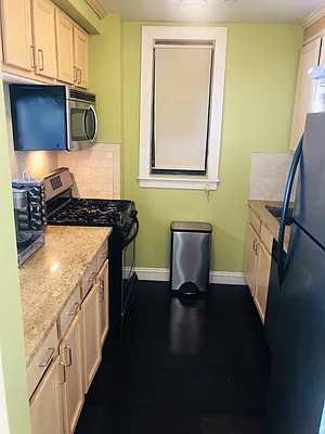 Rented by Avenue Sotheby's International Realty | media 31