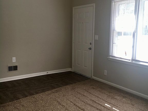2nd image of 4915 Lumary Dr NW