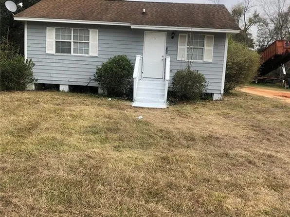 6212 Mockingbird Ln, Pensacola, FL 32503