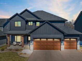 13950 Ashford Path, Rosemount, MN 55068