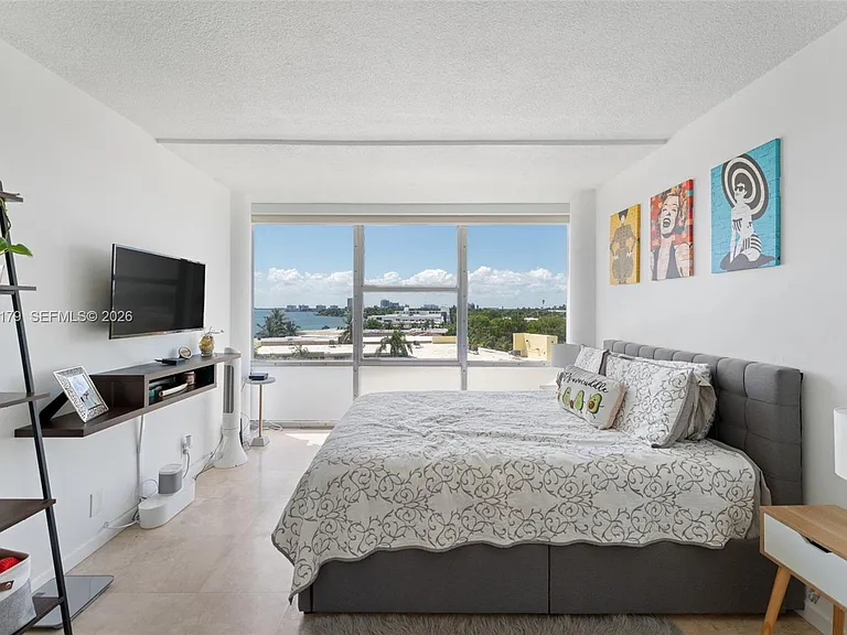 900 Bay Dr #421 — Photo 10
