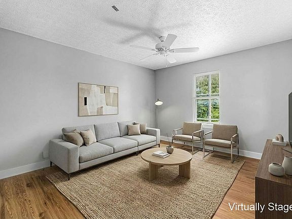 2nd image of 866-868 Ellsworth Ave #866