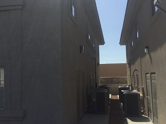 3rd image of 1765 Central Ave APT 201