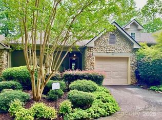 186 Stonecrest Ct, Lake Lure, NC 28746