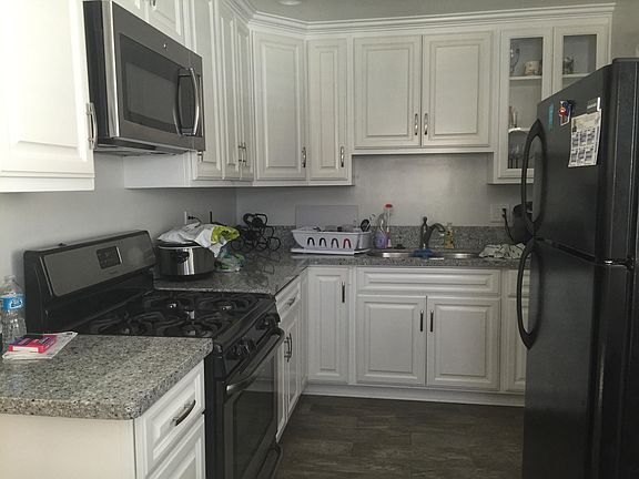 2nd image of 14728 Zastrow Ave