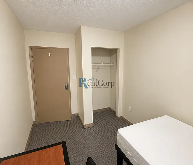 101 Lester St #1 — Photo 10