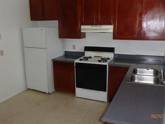 2nd image of 11941 Runnymede St APT 8
