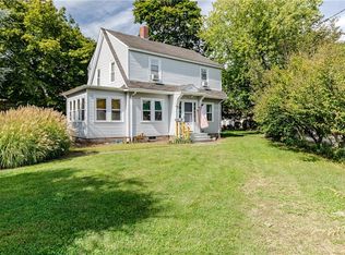 15 Kent Pl, Cranston, RI 02905