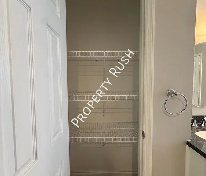 196 Blue Heron Dr — Photo 25