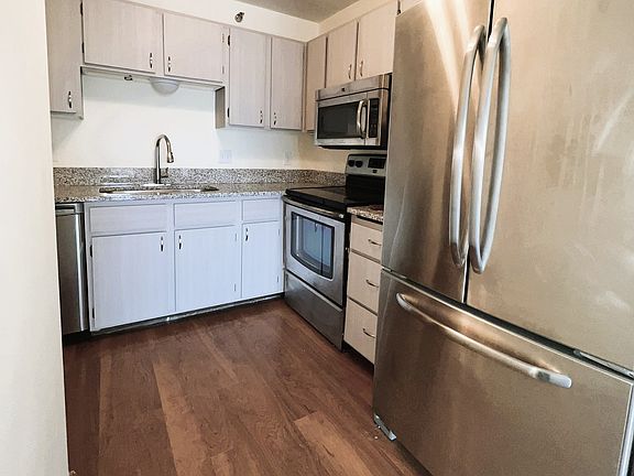 3 kitchen_06102025
