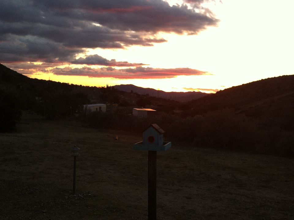 2nd image of 1233 E Soledad Pass Rd