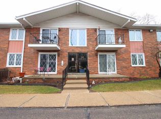 54773 Shelby Rd, Shelby Township, MI 48316