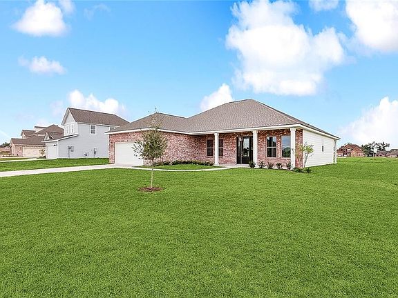 2nd image of 11 E Priscilla Ln