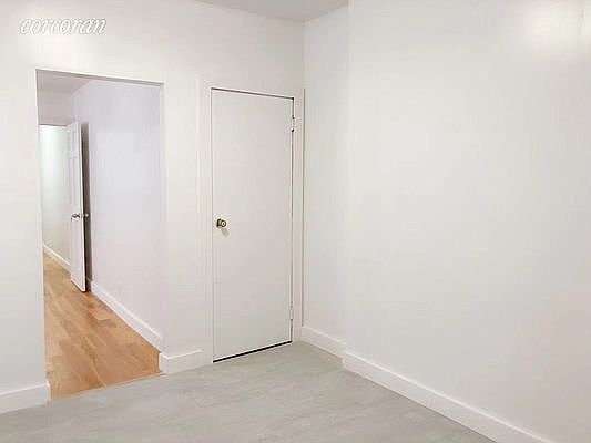 4th image of 68-43 Dartmouth St #B