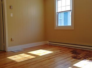 92 Clark St APT 1R, Portland, ME 04102