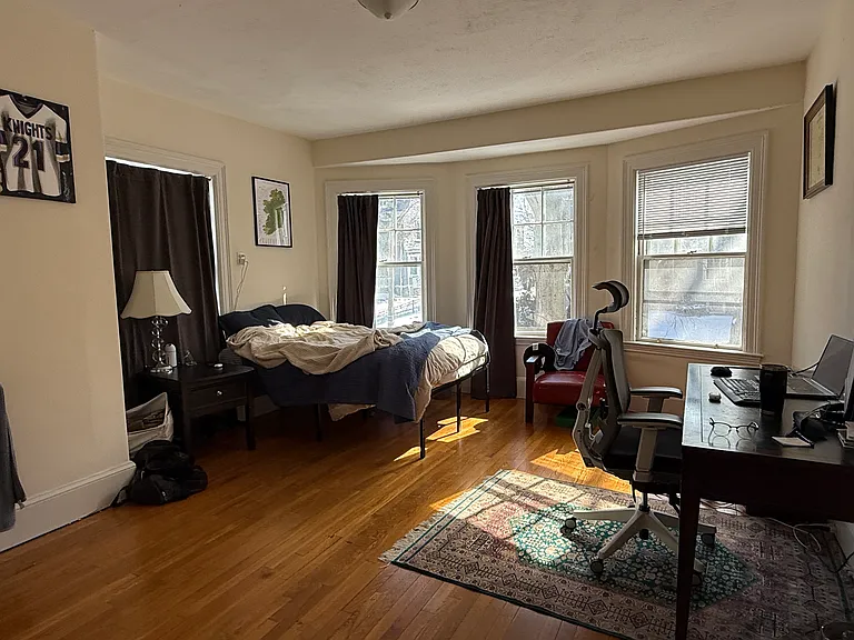 12 Braemore Rd #2 — Photo 8