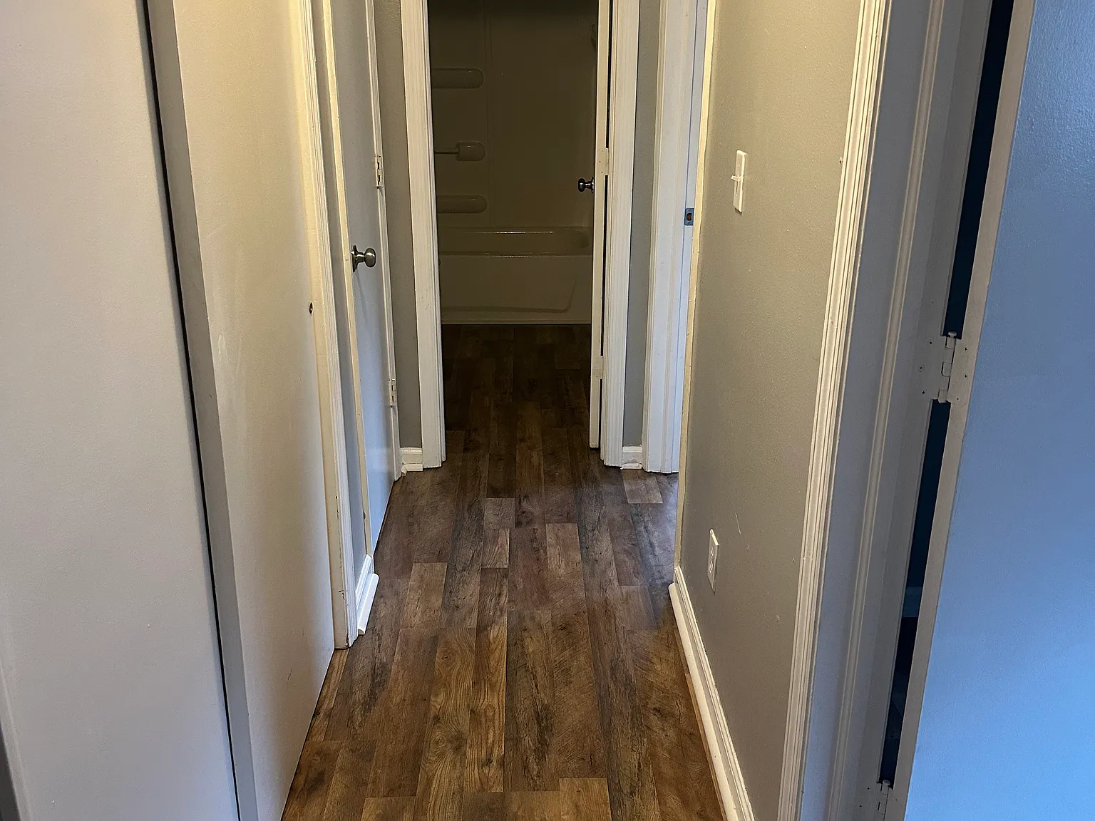 2 bed, 875 sqft, $1,200 — Photo 4