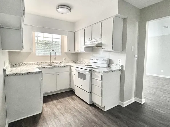 101 Jones Ave, Bessemer, AL 35023