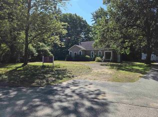 26 S Sulloway St, Franklin, NH 03235