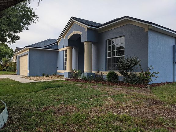 3rd image of 5553 Meadow Oaks Ave