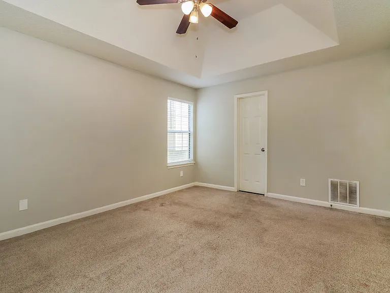 2158 Denson Ln SW — Photo 9