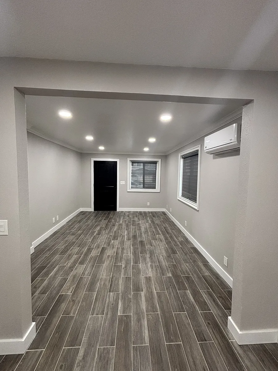 Building Photo - 9420 Olive St #FRONT HOUSE