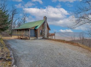 3717 White Oak Mountain Rd, Columbus, NC 28722