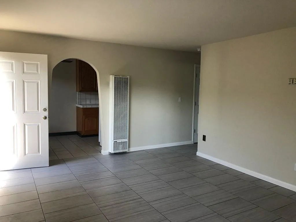 1 bed, 672 sqft, $2,500 — Photo 4