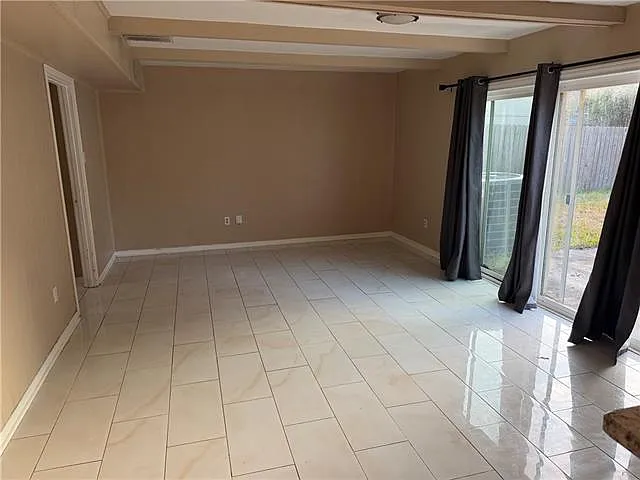 3621 Rue Denise — Photo 3