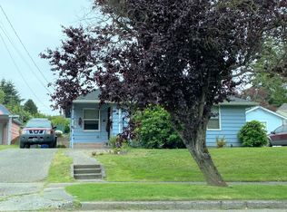 11428 Woodley Ave S, Seattle, WA 98178
